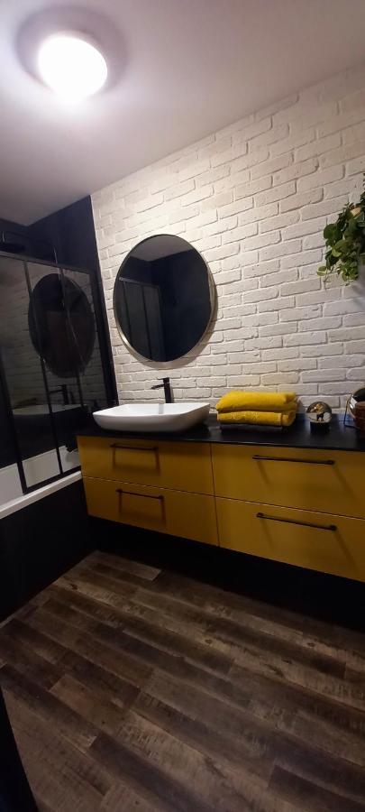 La Rochelaise : Appartement Calme & Somptueux Dans L'Hyper Centre. La Rochelle  Exterior photo